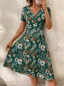 SHEIN Clasi V-Neck Button Red Polka Dot Waist Cinched Women Dress,Spring Clothes,Valentine Day Dress - Dark Green - View 4