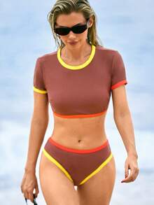 Swim SPRTY 女士时尚性感撞色拼接圆领短袖泳衣上装和三角比基尼泳裤套装，春夏女士两件套泳衣短袖泳装复古黄色运动比基尼撞色比基尼两件套沙滩套装 - 彩色 - 查看 4