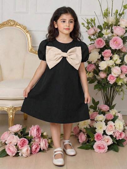 年轻女孩夏季淑女风蝴蝶结装饰花瓣袖连衣裙