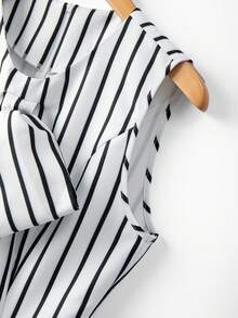 SHEIN Elenzya 女士黑白条纹无袖蝴蝶结装饰圆领腰带口袋A字迷你连衣裙，优雅通勤可爱百搭春夏款 - 黑與白 - 查看 4