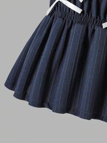 SHEIN Sparklyn Bộ trang phục mùa hè cho bé gái: Áo hai dây kẻ sọc thắt nơ và quần ống đứng. - Xanh đậm - Xem 7