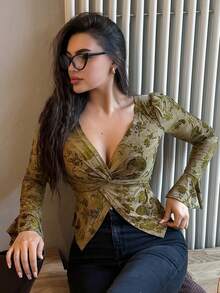 DAZY 女士优雅复古花卉植绒网纱扭结喇叭袖T恤外出上衣 - 芥末黃 - 查看 2