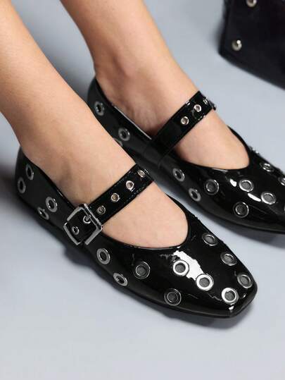 CUCCOO GRLICON 女士铆钉装饰搭扣平底乐福鞋