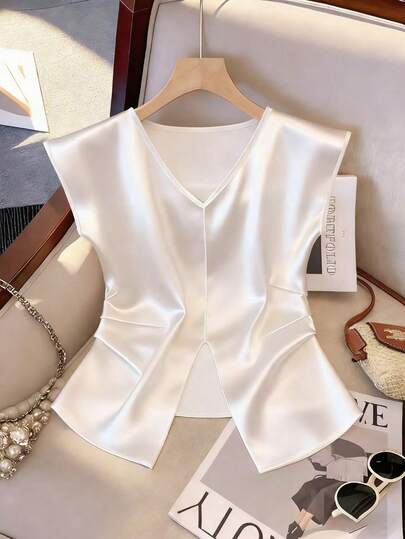 GlowEve Women's Solid Color V-Neck Pleated Design Split Hem Fashion Blouse