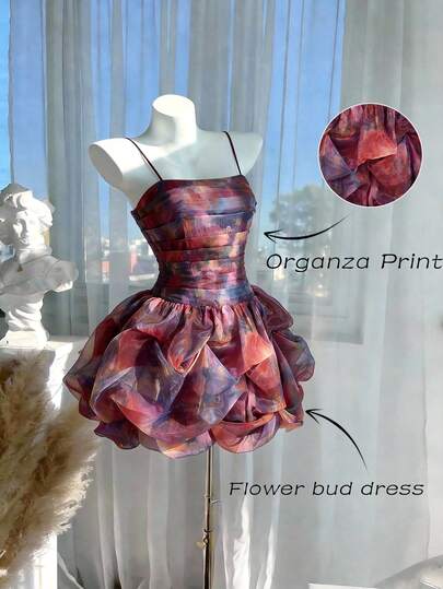 SHEIN MOD 大码女式碎花修身褶皱泡泡裙摆欧根纱迷你连衣裙，适合冬季、圣诞节、新年夜、派对、毕业典礼等场合，碎花连衣裙，优雅女装，女士碎花连衣裙，束腰上衣连衣裙，独特连衣裙，梦幻连衣裙