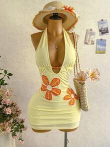 Soleia Women's Floral Applique Plunge Neck Backless Dress, Vacation - Multicolor - View 1