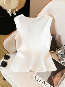 GlowEve Áo kiểu nữ màu trơn cổ chữ V, thiết kế xếp ly, xẻ tà. - trắng - Xem 2