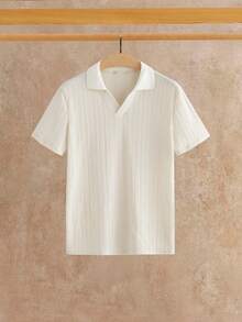 HIMLAND 男士纯色短袖 Polo 衫上衣搭配抽绳腰带口袋短裤，休闲日常穿搭 - 米色 - 查看 9