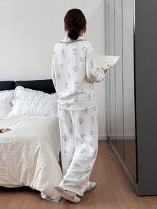 DAZY 白色碎花宽松女士睡衣套装 - 白色 - 查看 2