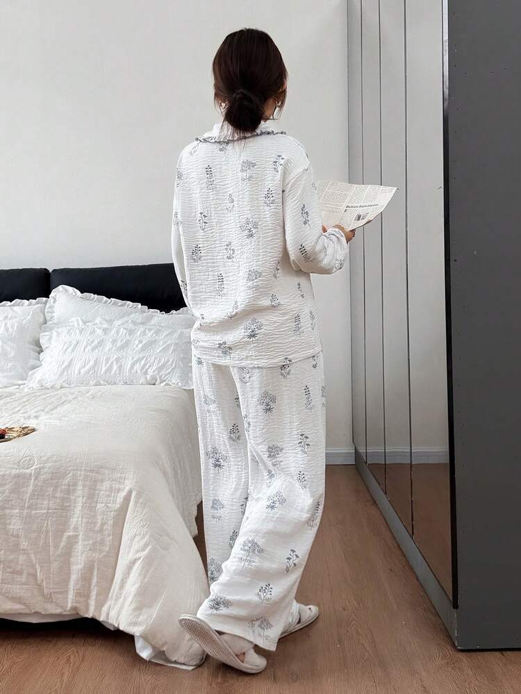 White Floral Print Loose Women Pajama Set