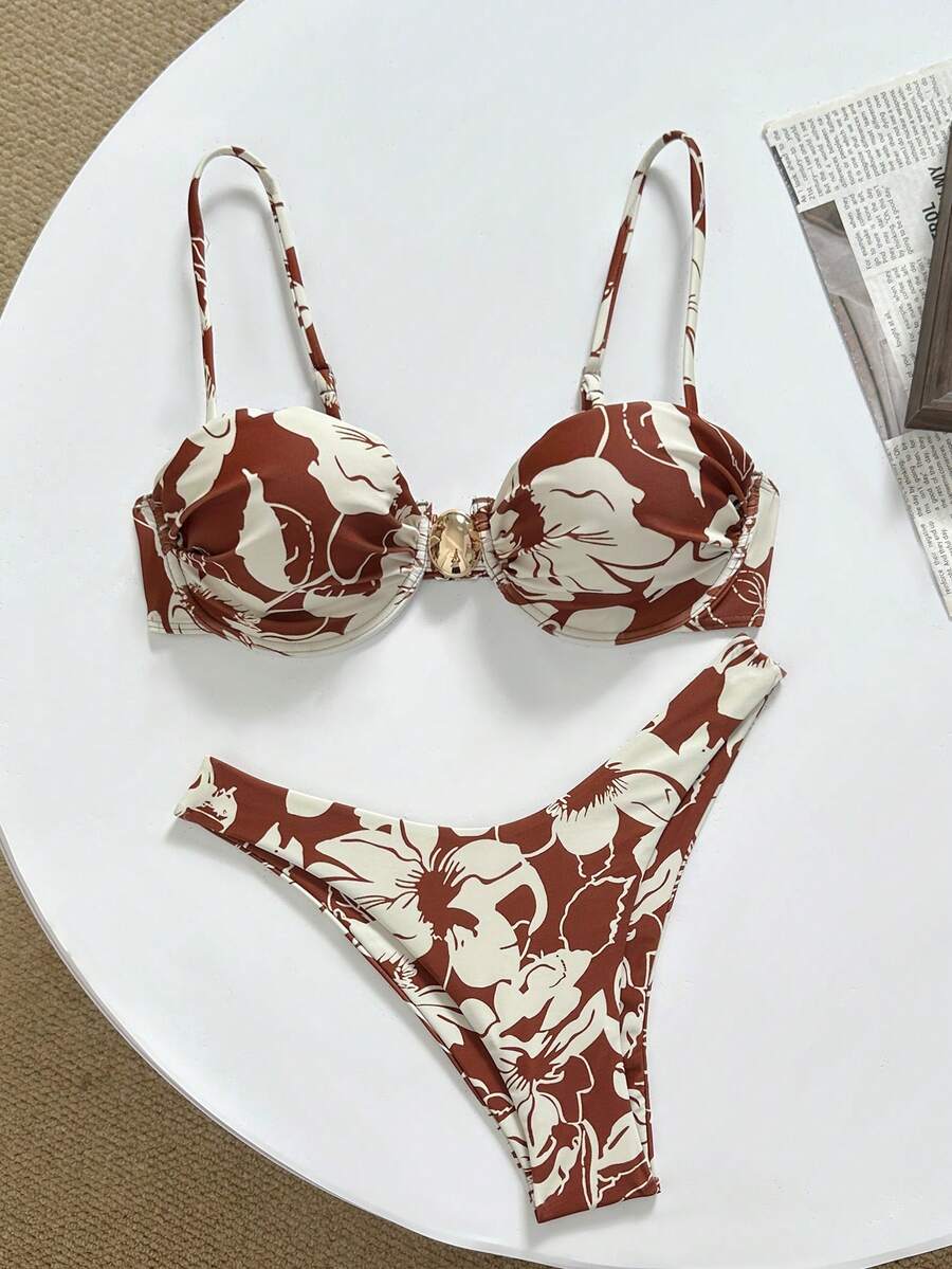 Swim Vcay 春夏数码印花钢圈可拆卸衬垫吊带上衣和泳裤女士优雅泳装套装，适合海滩度假旅行 - 彩色 - 查看 1