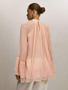 ATUI Studio 女士优雅通勤纯色喇叭袖衬衫 - 杏色 - 查看 2