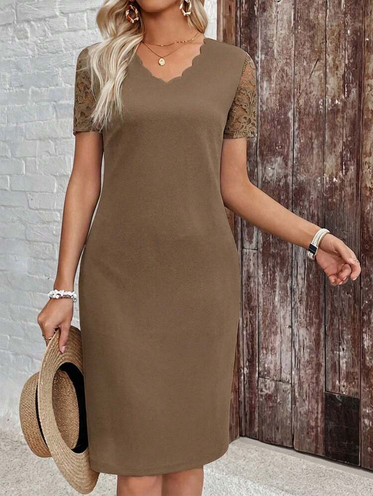 tan dress fall Xyvia Champagne Pleated Two-Piece Set Women's Outfits Sets Wedding Guest Waist Belt Decor Flare Sleeve Slim Fit Knitted Fabric Round Neck El,M