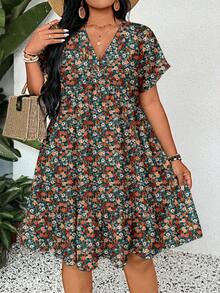SHEIN LUNE Plus Size Ditsy Floral Short Casual Summer Vacation Dress Boho Sleeve Women Dress,Holiday Outfits For - Multicolor - View 6