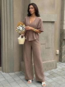 Aloruh Conjunto de 2 piezas de blusa de hombros caídos y cuello en V, y pantalones para mujer - Caqui - Ver 5