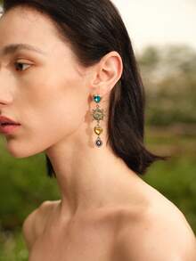 Glisma 1 对女士耳环，采用优雅的金色金属制成，镶嵌多色宝石和经典的魔鬼眼设计，点缀闪亮的水钻，打造奢华外观 - 金色 - 查看 3