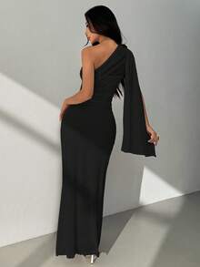SHEIN PETITE 女士优雅浪漫时尚通勤性感优雅不对称肩部修身长裙，适合派对、海滩度假、返校、浪漫约会、婚礼季、生日、复活节装扮、春夏连衣裙 - 黑色 - 查看 2