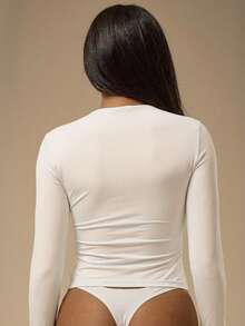 MUSERA ESSENTIALS 修身长袖圆领聚酰胺上衣，冬季舒适居家休闲必备，可爱性感。 - 白色 - 查看 4