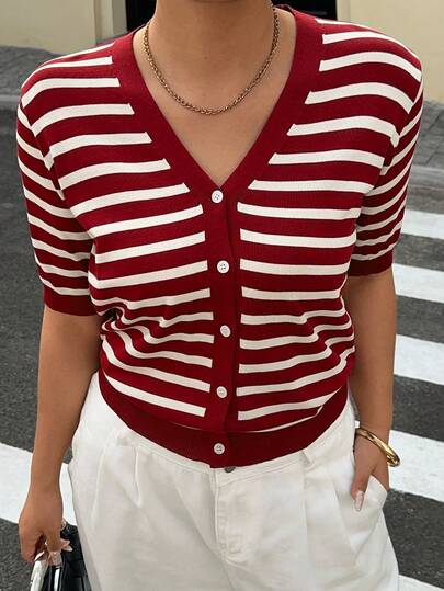 Dazy Plus V-Neck Contrast Color Block Striped Casual Versatile Short Sleeve Knit Top, Red, Spring/Summer