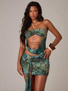 SHEIN BAE 女士休闲度假性感印花图案腰部镂空珍珠链装饰迷你连衣裙，性感连衣裙，度假性感连衣裙，适合海滩度假，时尚连衣裙 - 綠色 - 查看 1