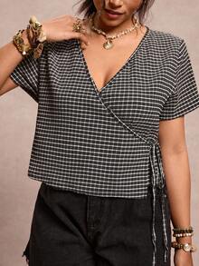 SHEIN VCAY Plus Size Plaid Print Wrap V-Neck Casual Short Sleeve T-Shirt, Summer Tops - Black and White - View 8