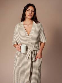 Lazeform Áo choàng dài tay ngắn có túi, chất liệu dệt kim jacquard kẻ sọc, dành cho nữ, cỡ lớn. - Màu be - Xem 1