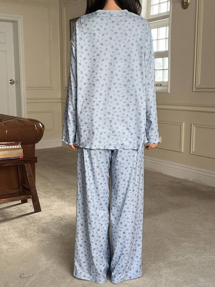 Ditsy Floral Loose & Comfortable Women Pajama Set