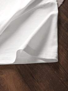 SHEIN Áo thun nữ tay ngắn cổ tròn in hình cá kẻ sọc, kiểu dáng thường ngày, thích hợp cho mùa hè. - trắng - Xem 3