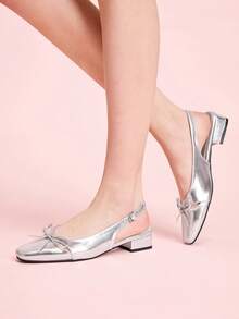 CUCCOO DOLLMOD Sandalias de mujer con tacón grueso, puntera cuadrada, lazo hueco en la parte trasera, elegantes y versátiles para uso diario en el Día de San Valentín - Plateado - Ver 3