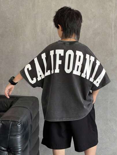 Áo thun cổ tròn dáng rộng thoải mái cho bé trai tuổi teen, in hình bông tuyết, màu xám, kiểu dáng cơ bản, phong cách Y2K, quần áo trẻ em trai, áo thun mùa hè, thích hợp cho mùa xuân, hè, thu, mặc ngoài trời, ngày Valentine, hẹn hò, du lịch, kỳ nghỉ, họp mặt gia đình, tựu trường, đám cưới, tiệc tối, thể thao, tiệc sinh nhật.