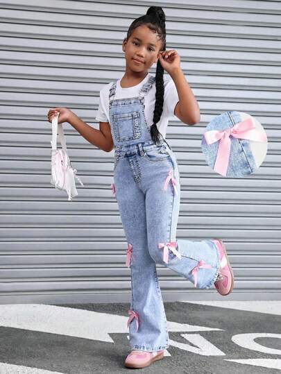 Tween Girls Y2K Fashion Light Washed Bowknot Vintage Cute Denim Overalls Flare Leg Jeans Casual Denim Jumpsuit With Slanted Pockets, Girls Fall Autumn Break Outfits,Suitable For Daily Travel, Outdoor, Home, Brunch, Tea Party, Commute, Airport Wear,Girls Autumn Fall Clothes Outfits,Kids Back To School Clothes,Country Concert Outfit