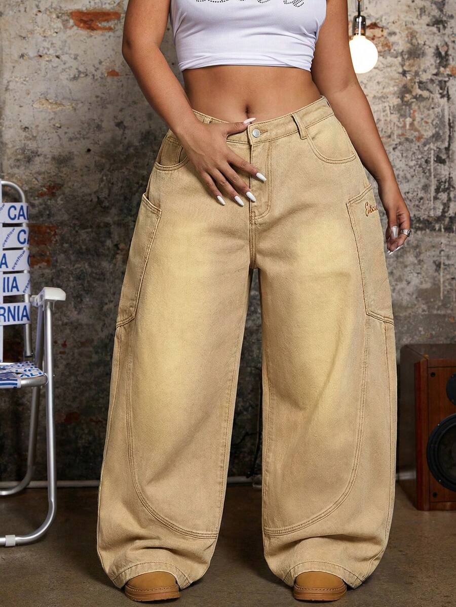 SHEIN ICON 大码休闲日常水洗袋鼠口袋宽松牛仔裤 - 卡其色 - 查看 1