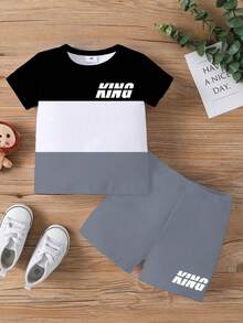 2件套男童时尚街头休闲条纹黑白灰拼接KING印花圆领短袖T恤和灰色短裤，适合夏季外出穿着。 - 彩色 - 查看 4