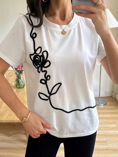 Vivie Lora 女士修身圆领短袖休闲T恤，采用3D线条设计