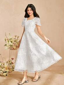 Teen Girl Floral Embroidery Pattern Fashionable Chic Party Vacation Dress - White - View 4