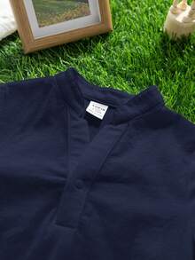 SHEIN Baby Boy/Girl Casual Daily Wear Mandarin Collar Snap-Up Romper, Suitable For Spring/Summer Indoor & Outdoor - Navy Blue - View 5