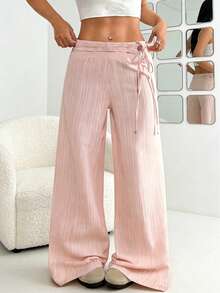 SHEIN Glamour Pantaloni casual a vita bassa a zampa d'elefante con motivo a righe rosa e decorazione con monete vintage per donna - Multicolore - Visualizzare 1