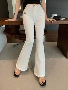 DAZY Jeans acampanados de mujer con elegante patrón de bordado en contraste blanco, para primavera/verano - Blanco - Ver 8