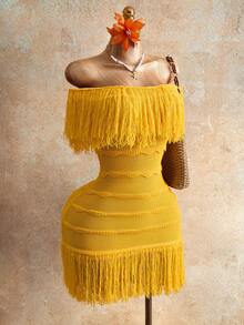 Mistrie 女士针织毛衣连衣裙，露肩设计，立体波浪条纹，流苏点缀，短款，黄色，修身剪裁，性感迷人，适合度假外出、休闲派对等场合，女装，春秋季、夏季、冬季皆宜。 - 黃色 - 查看 6