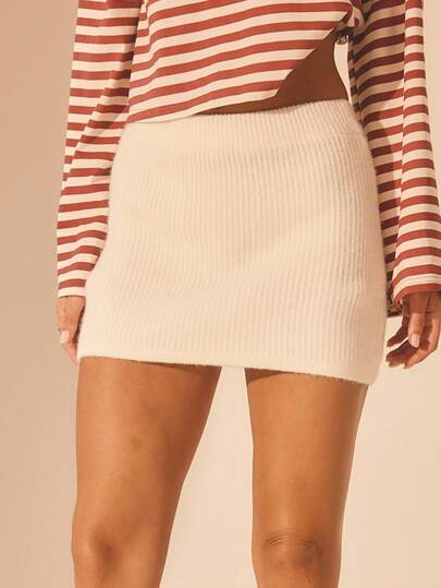 Aralina Women's Ribbed Knit Low Rise A Line Mini Skirt Knitted Skirt Cute Everyday Outfit For Women Summer Skirt Spring Skirt Going Out Outfit Old Money Style Work Outfit