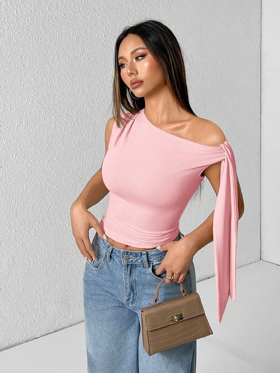 SHEIN PETITE 女士时尚纯色不对称肩带系带修身上衣 - 粉色 - 查看 1