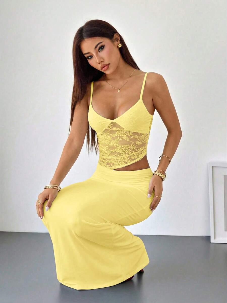 SHEIN PETITE 夏季海滩度假风黑色蕾丝性感透视吊带长裙，适合日常约会、夜间外出、夜店、派对、聚会、鸡尾酒会、泳池派对、返校季等场合。