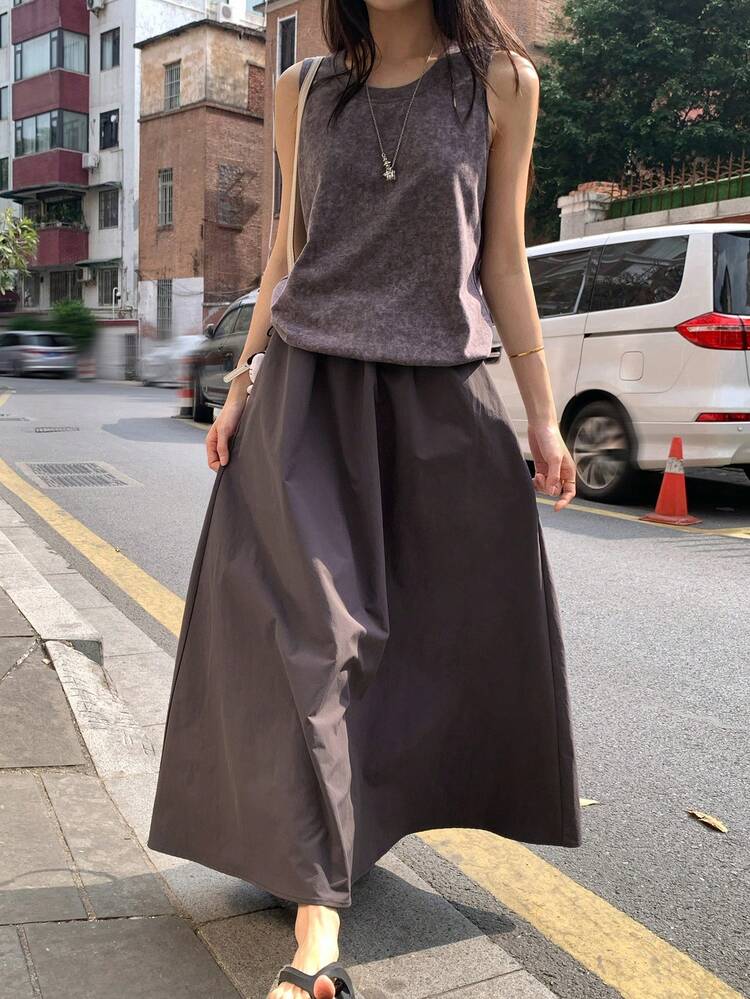 Women's Solid Color Round Neck Tank Top And Pocket Midi Skirt Casual 2-Piece Set Summer