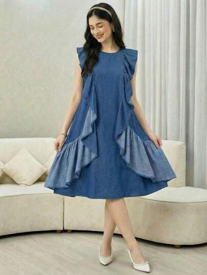 فستان متوسط الطول بياقة مستديرة وذيل مكشكش، أنيق وكاجوال للمراهقات