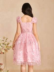 SHEIN Teen Girls' Embroidered Pink Elegant Short Sleeve Dress Pink Teen Tea Party Dress Pink Flower Embroidered Dress Belle Elegant Pink Teen Dress - Pink - View 2