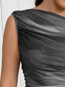SHEIN Frenchy Plus Size French Minimalist Romantic Asymmetric Shoulder Sleeveless Fitted Tie-Dye Print Asymmetric Blouse For Women - Multicolor - View 7