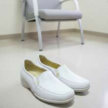 White Rest Shoes In Sheepskin, Comfortable Design For Daily Use In High Quality Material, With Non-Slip Sole - White - View 3