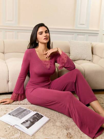 Women's Romantic Elegant Classic Comfortable Charming Lace Patchwork V-Neck Button Ruffle Cuff Knit Pajama Set