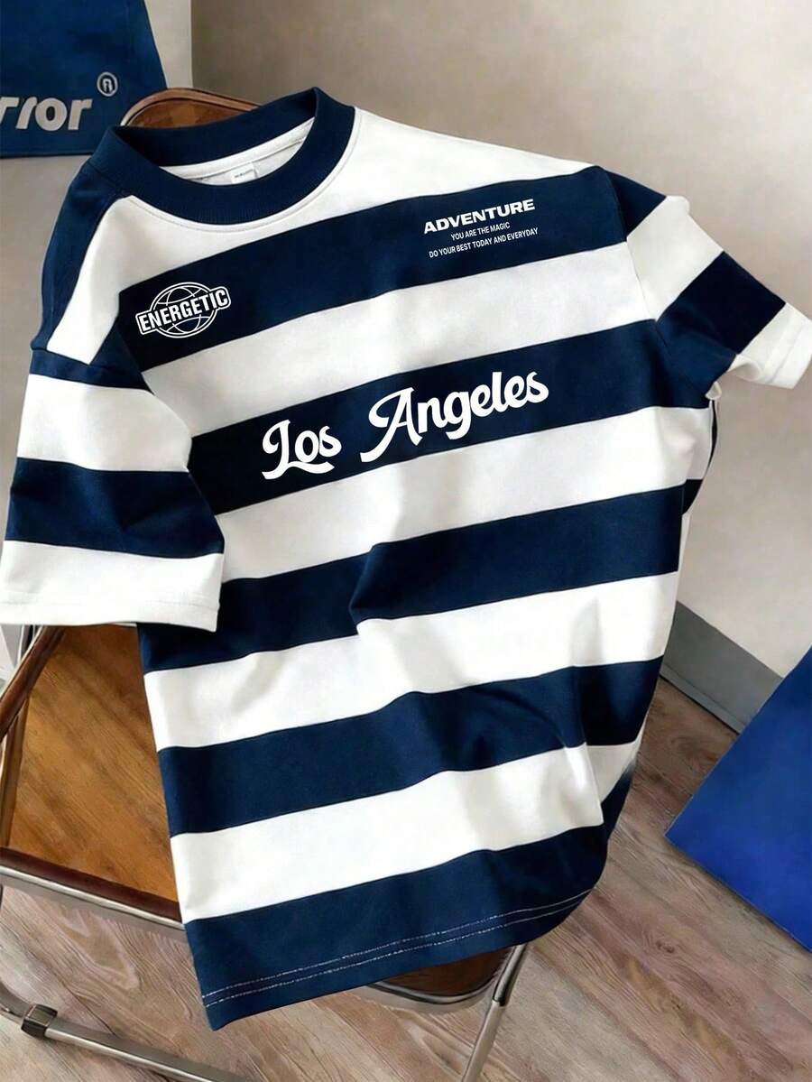 Manfinity Joysei 男士简约蓝白条纹学院风字母印花圆领T恤，适合送朋友、上学、户外穿着 - 藍色 - 查看 1