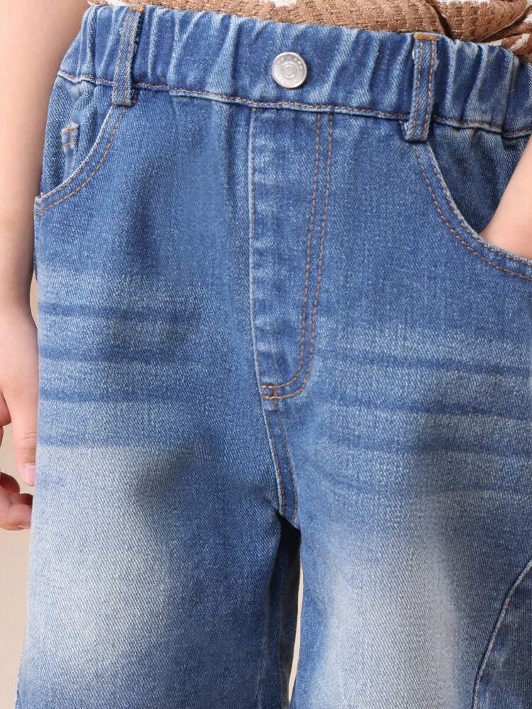 Distressed Wash Denim Shorts With Classic Fit